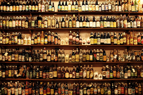 Estantería de cachaça